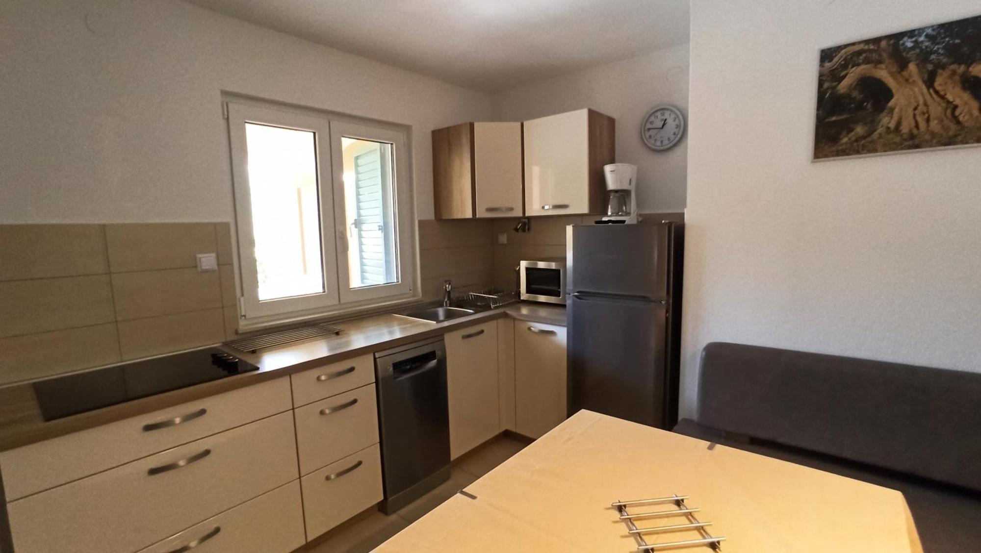 Seaside Apartments Laurus Murter Luaran gambar